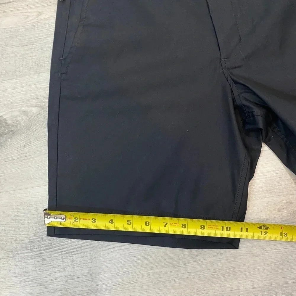 Kit Ace Mens NWT Navigator Essential Shorts Size 34 8in Inseam Black - Slim Fit